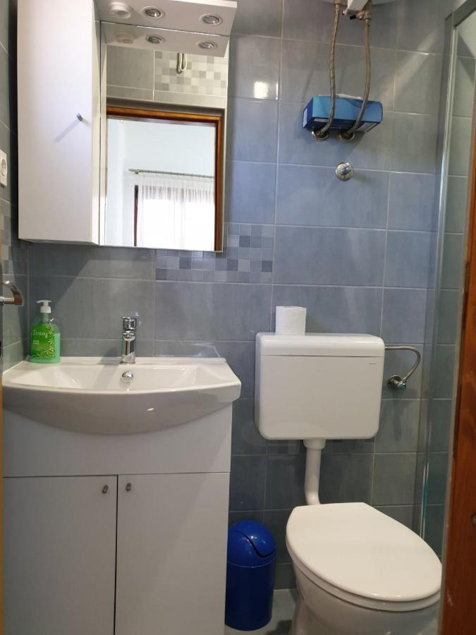 Ferienwohnung Vito Starigrad Paklenica Exterior foto